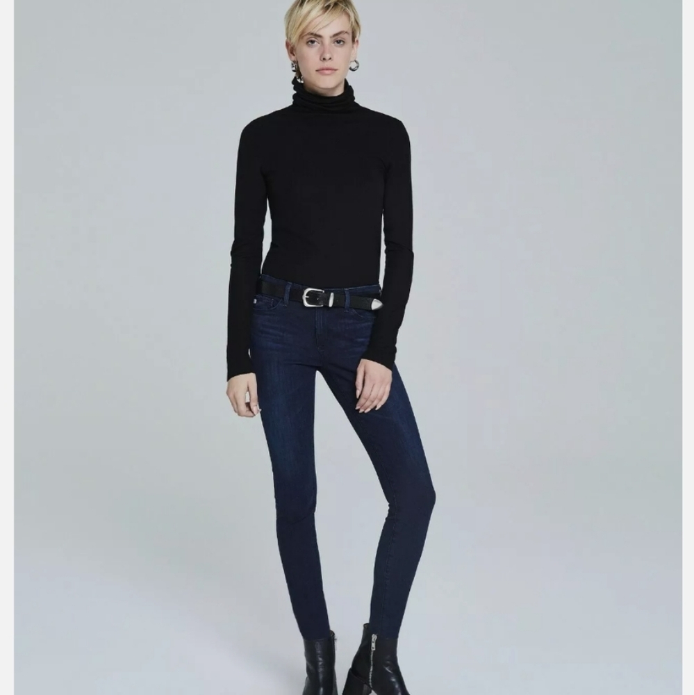 AG ADRIANO GOLDSCHMIED The Legging Skinny Jeans